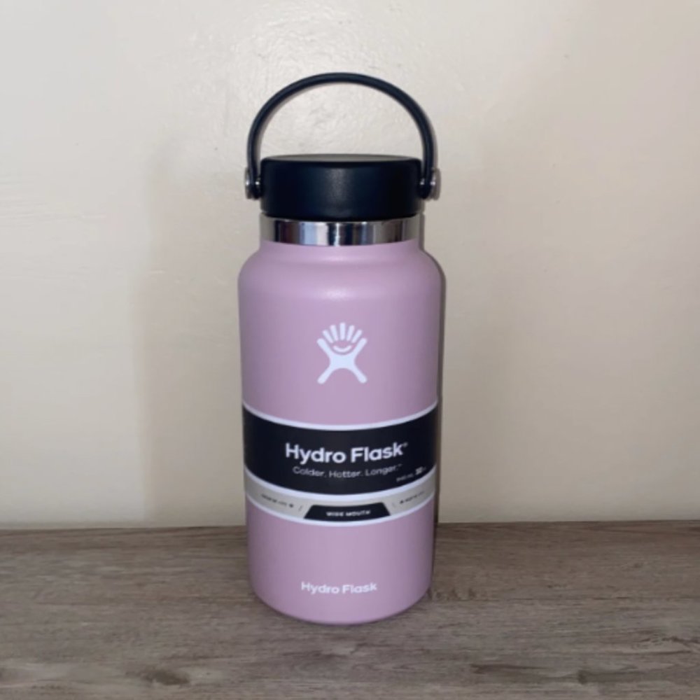 NEW Hydro Flask 32oz Wide Mouth w/ Flex Cap in LILAC NEW (RARE COLOR)